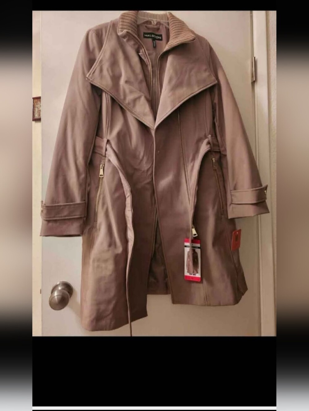 New womans size Medium brown belted Trench coat